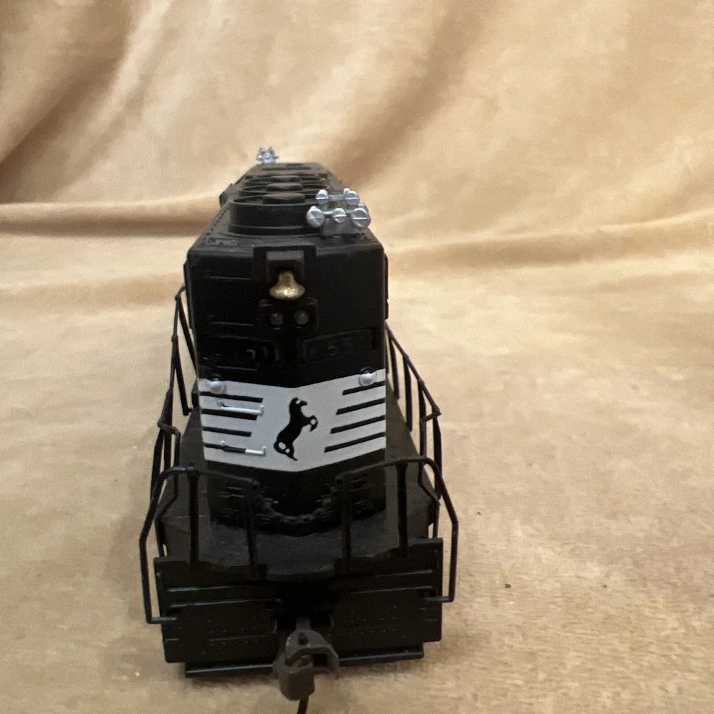 Bachmann HO Scale Norfolk Southern Diesel Locomotive 6551 Black Train Engine